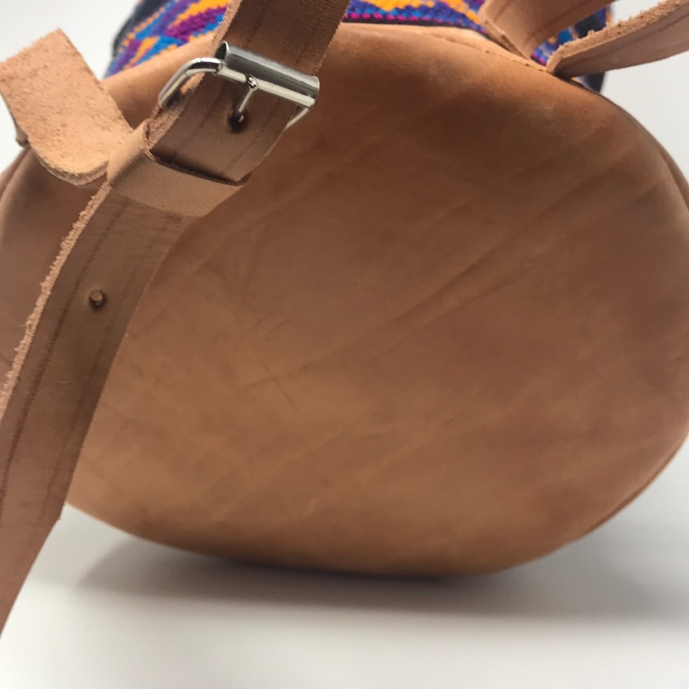 Leather Crosstitch drawstring bucklet bag backpack - Picture 6 of 8